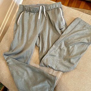 Nike Therma-Fit Gray Sweatpants